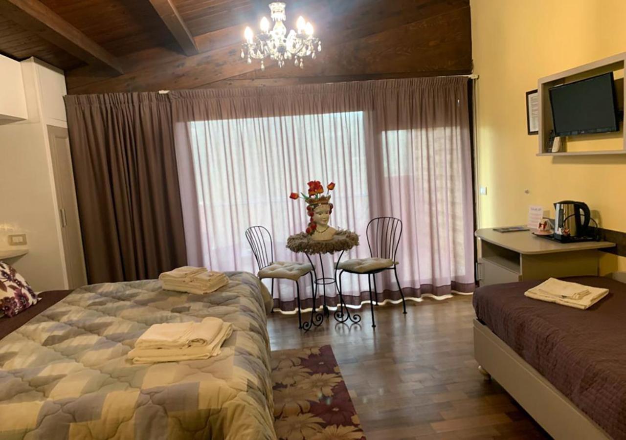 Bed and breakfast Del Sole Relais 3*
